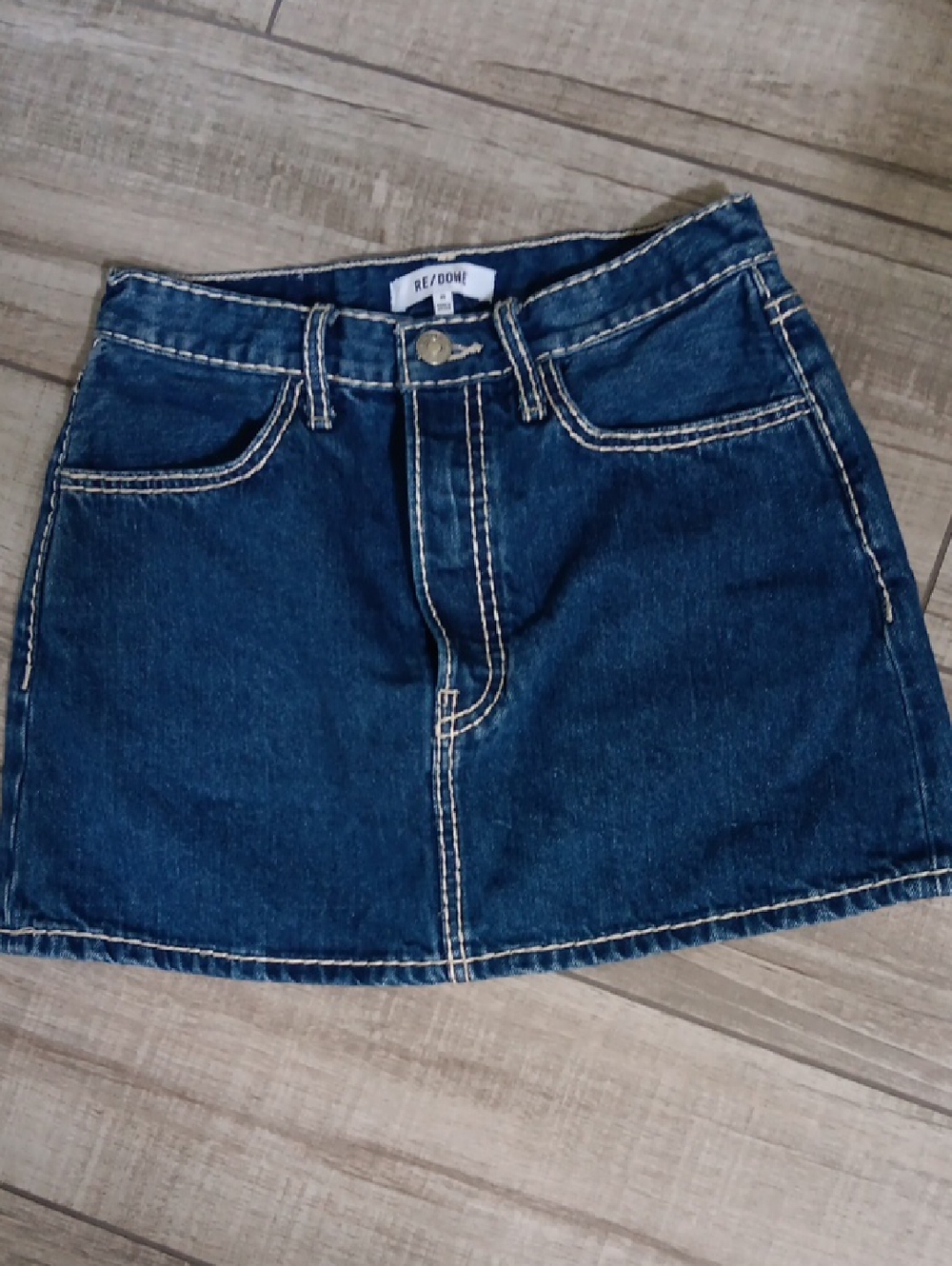 RE/DONE DENIM SKIRT..SIZE 25